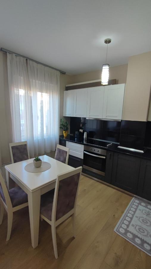 Tirana New Bazaar-Apartment 1 المظهر الخارجي الصورة